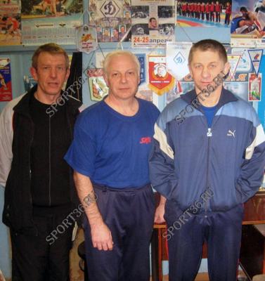 Боряев Виктор (слева) воспитанник..